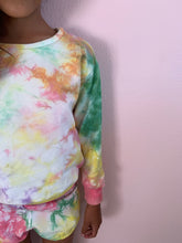 Load image into Gallery viewer, Kids Tie Dye Sweatshirt Set
